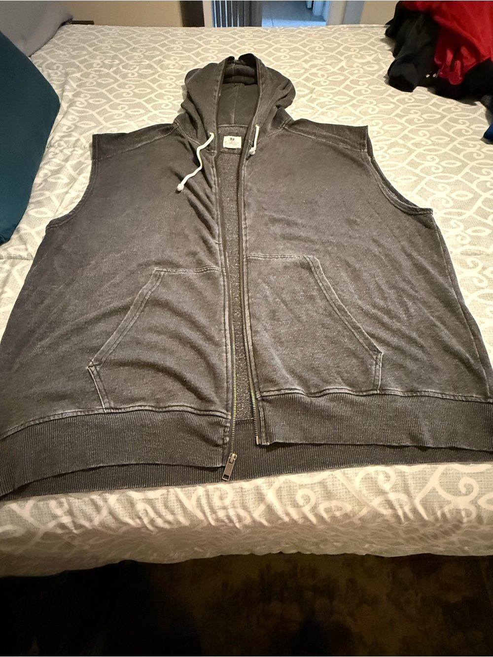 Men's Hooded Sleeveless Zip Vest - Gray